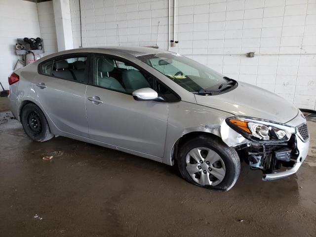 Photo 4 from auction – 2016 KIA FORTE LX with VIN KNAFK4A62G5538627
