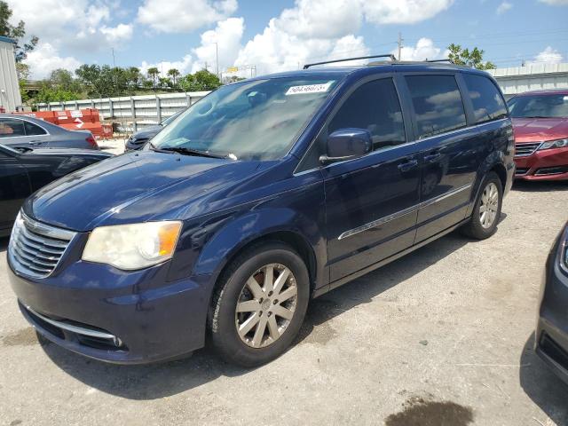 CHRYSLER TOWN & COU 2014 with VIN 2C4RC1BG1ER191939 - Photo from auction