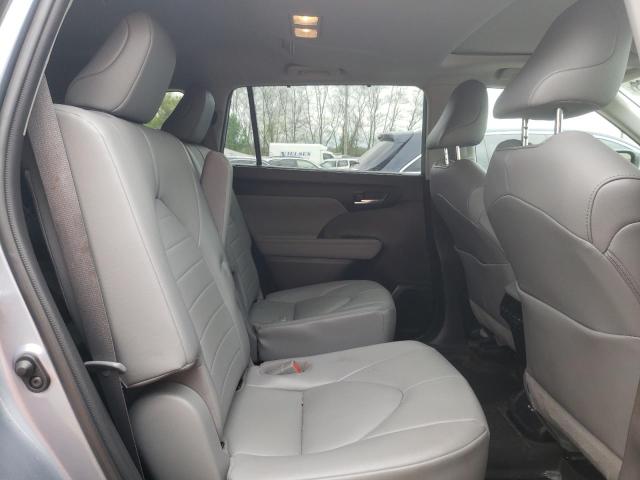 Photo 11 from auction – 2021 TOYOTA HIGHLANDER with VIN 5TDGZRBHXMS098839