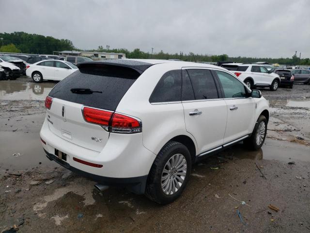 Photo 3 from auction – 2015 LINCOLN CAPRI with VIN 2LMDJ6JK1FBL23398