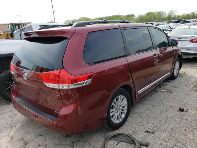 Photo 3 from auction – 2012 TOYOTA SIENNA XLE with VIN 5TDYK3DC4CS272653