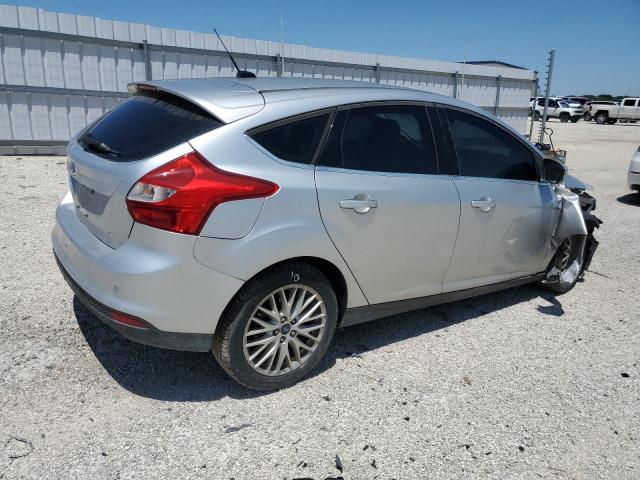 Photo 3 from auction – 2012 FORD FOCUS SEL with VIN 1FAHP3M28CL337908