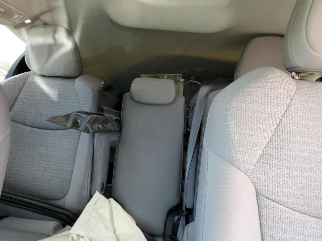 Photo 10 from auction – 2021 TOYOTA SIENNA LE with VIN 5TDKRKEC8MS033599