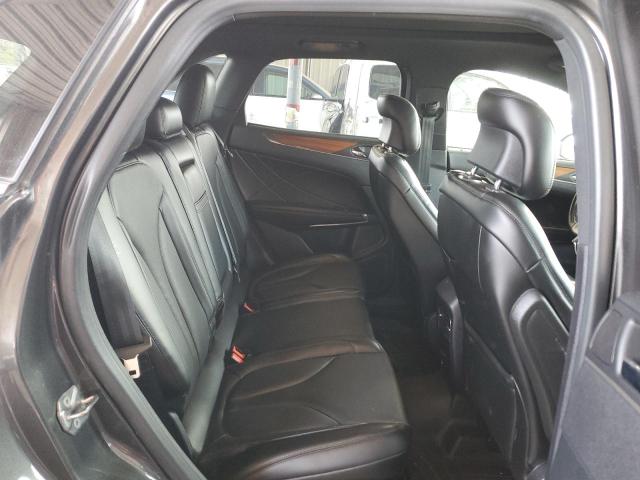 Photo 10 from auction – 2017 LINCOLN MKC RESERV with VIN 5LMCJ3D94HUL61474