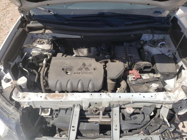 Photo 12 from auction – 2018 MITSUBISHI OUTLANDER with VIN JA4AD2A33JZ066353