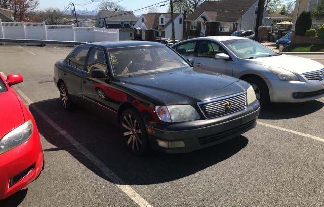 LEXUS LS 400 1998 مع رقم تعريف المركبة JT8BH28F3W0110313 - صورة من المزاد