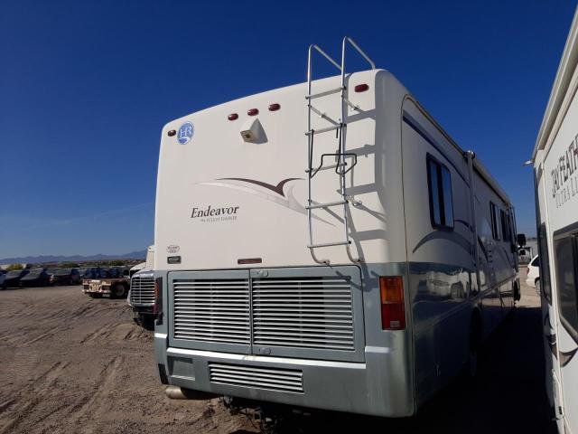 Photo 4 from auction – 2000 HOLI RV with VIN 4UZ6XJCA7YCG64272