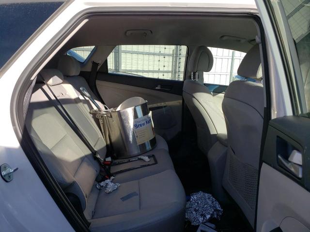Photo 11 from auction – 2017 HYUNDAI TUCSON LIM with VIN KM8J3CA42HU549441
