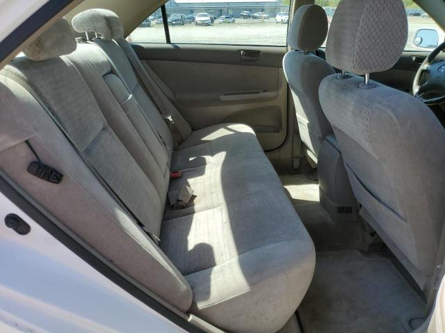 Photo 10 from auction – 2002 TOYOTA CAMRY LE with VIN JTDBE32K020076086