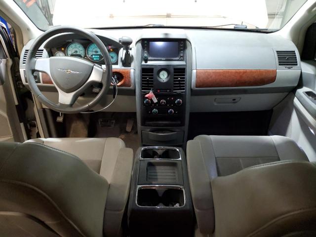 Photo 8 from auction – 2008 CHRYSLER TOWN & COU with VIN 2A8HR54P38R623667