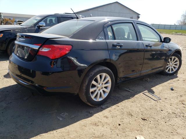 Photo 3 from auction – 2013 CHRYSLER 200 TOURIN with VIN 1C3CCBBB2DN608582