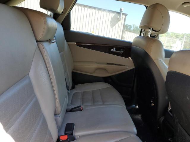Photo 11 from auction – 2017 KIA SORENTO LX with VIN 5XYPGDA33HG285843
