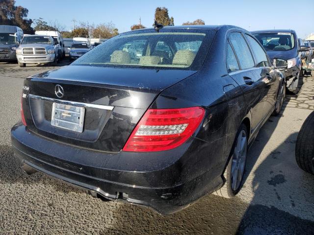 Photo 3 from auction – 2014 MERCEDES-BENZ C 250 with VIN WDDGF4HB2EA962365