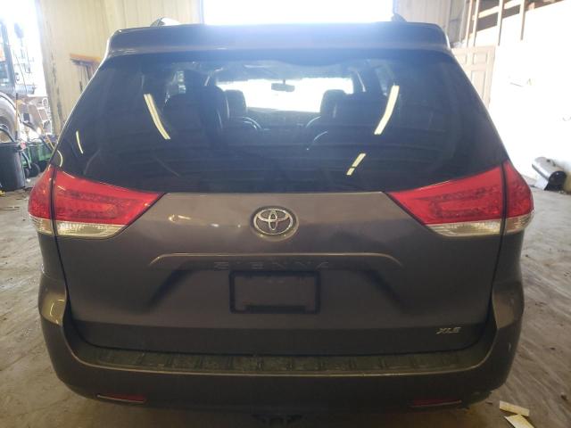 Photo 6 from auction – 2011 TOYOTA SIENNA XLE with VIN 5TDYK3DC8BS068145