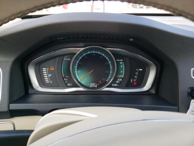 Photo 9 from auction – 2015 VOLVO V60 PREMIE with VIN YV140MEK6F1246874