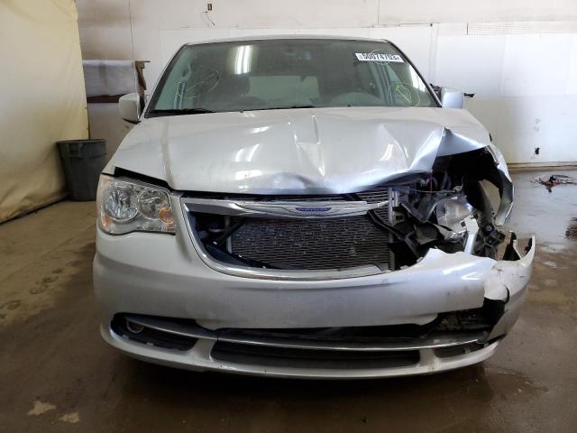 Photo 5 from auction – 2011 CHRYSLER TOWN & COU with VIN 2A4RR5DG1BR638696
