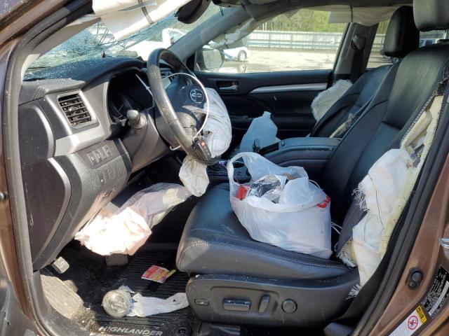 Photo 7 from auction – 2018 TOYOTA HIGHLANDER with VIN 5TDJZRFH4JS814095