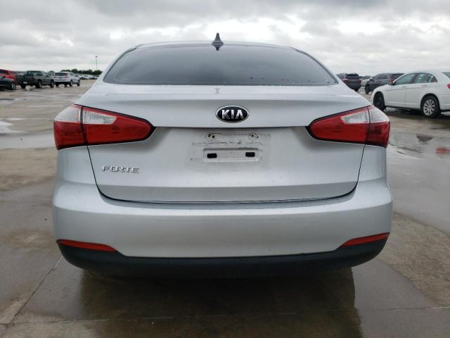 Photo 6 from auction – 2016 KIA FORTE LX with VIN KNAFK4A69G5606518
