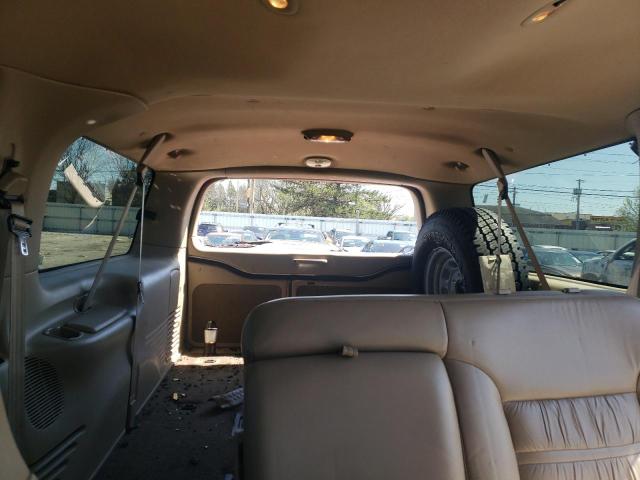 Photo 10 from auction – 2000 FORD EXCURSION with VIN 1FMNU43S2YEB61071