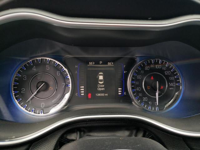 Photo 9 from auction – 2015 CHRYSLER 200 LIMITE with VIN 1C3CCCAB6FN732848