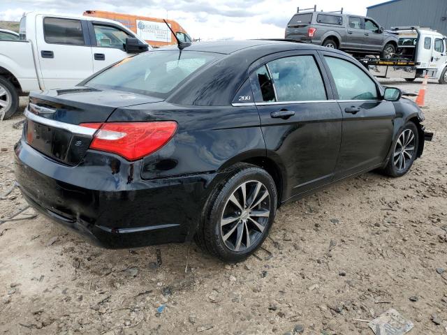 Photo 3 from auction – 2013 CHRYSLER 200 TOURIN with VIN 1C3CCBBB7DN597823