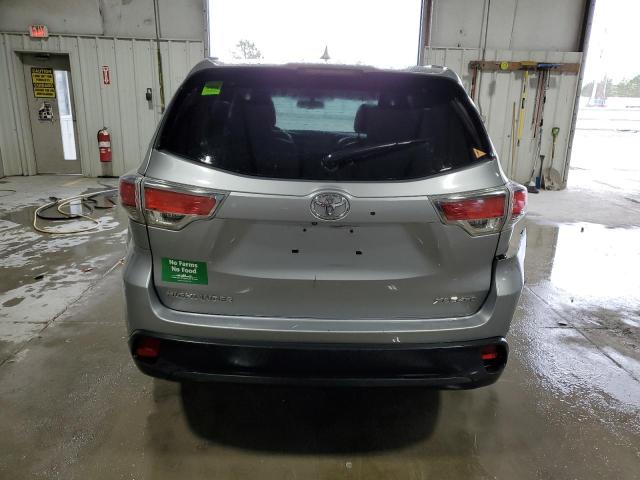 Photo 6 from auction – 2015 TOYOTA HIGHLANDER with VIN 5TDJKRFH8FS164778
