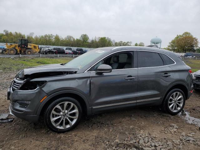 LINCOLN MKC SELECT 2017 with VIN 5LMCJ2D9XHUL46472 - Photo from auction