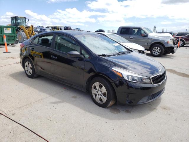 Photo 4 from auction – 2017 KIA FORTE LX with VIN 3KPFK4A77HE067852