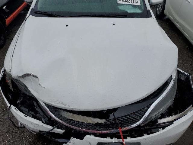 Photo 11 from auction – 2015 CHRYSLER 200 LIMITE with VIN 1C3CCCAB2FN534364