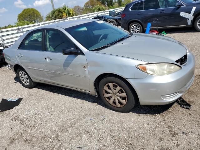 Photo 4 from auction – 2005 TOYOTA CAMRY LE with VIN 4T1BE32K05U103750