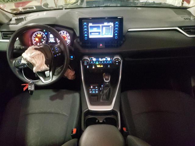 Photo 8 from auction – 2019 TOYOTA RAV4 XLE with VIN JTMP1RFV5KD042324