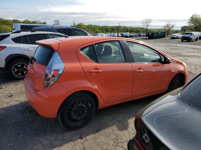 Photo 3 from auction – 2013 TOYOTA PRIUS C with VIN JTDKDTB34D1031872