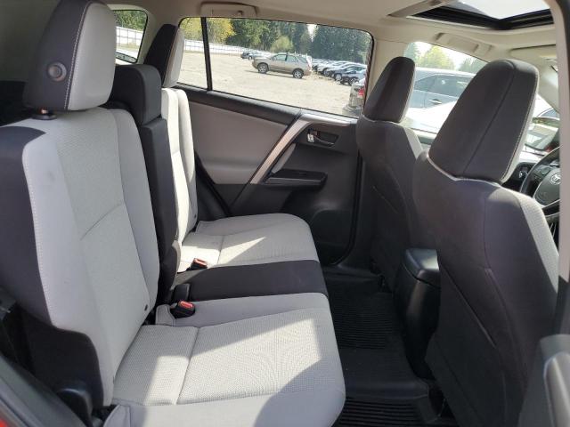Photo 11 from auction – 2017 TOYOTA RAV4 XLE with VIN JTMRFREV4HJ129489