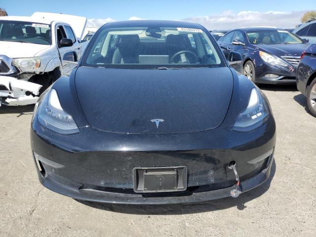 Photo 5 from auction – 2018 TESLA MODEL 3 with VIN 5YJ3E1EA9JF011362