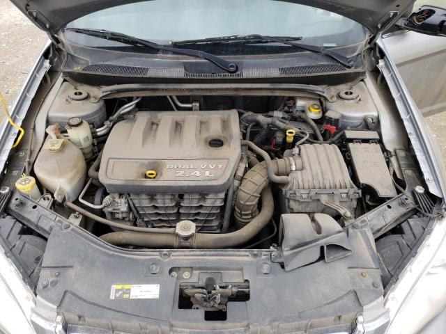 Photo 11 from auction – 2014 CHRYSLER 200 LX with VIN 1C3CCBAB5EN202119
