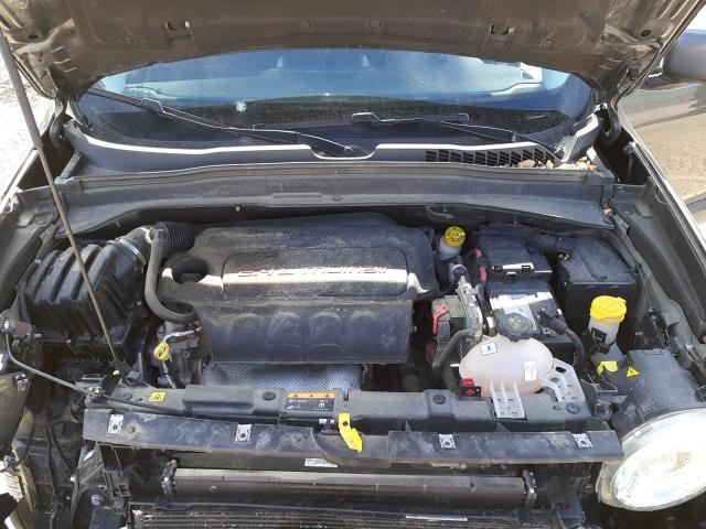 Photo 11 from auction – 2017 JEEP RENEGADE T with VIN ZACCJBCB7HPG66846