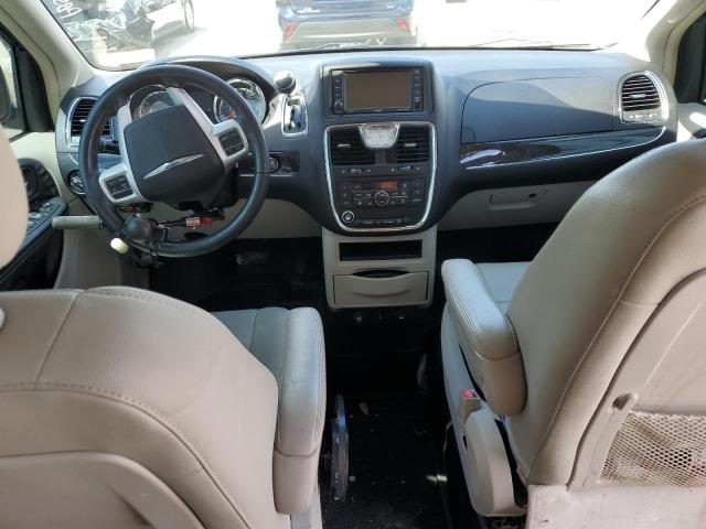Photo 8 from auction – 2016 CHRYSLER TOWN & COU with VIN 2C4RC1CG6GR166827