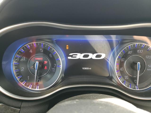 Photo 9 from auction – 2016 CHRYSLER 300C with VIN 2C3CCAKG9GH244292