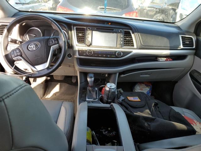 Photo 8 from auction – 2015 TOYOTA HIGHLANDER with VIN 5TDJKRFH4FS107204
