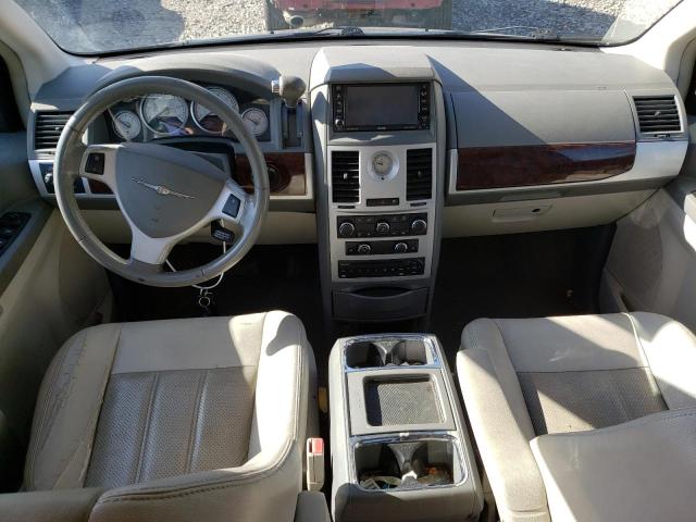 Photo 8 from auction – 2009 CHRYSLER TOWN & COU with VIN 2A8HR54X09R676148