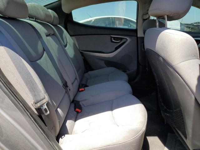 Photo 10 from auction – 2012 HYUNDAI ELANTRA GL with VIN 5NPDH4AE2CH139016