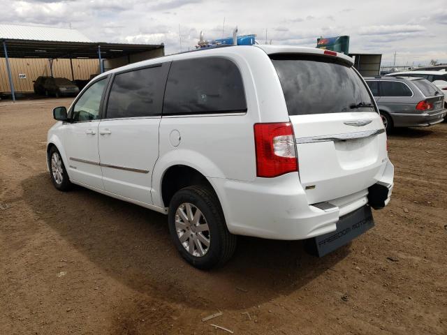 Photo 2 from auction – 2016 CHRYSLER TOWN & COU with VIN 2C4RC1BG6GR156039