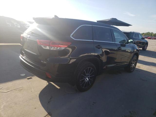 Photo 3 from auction – 2018 TOYOTA HIGHLANDER with VIN 5TDJZRFH0JS870714