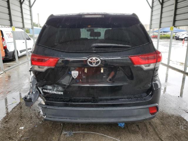 Photo 6 from auction – 2018 TOYOTA HIGHLANDER with VIN 5TDZARFH6JS039129