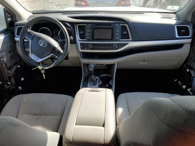 Photo 8 from auction – 2019 TOYOTA HIGHLANDER with VIN 5TDBZRFH4KS725858
