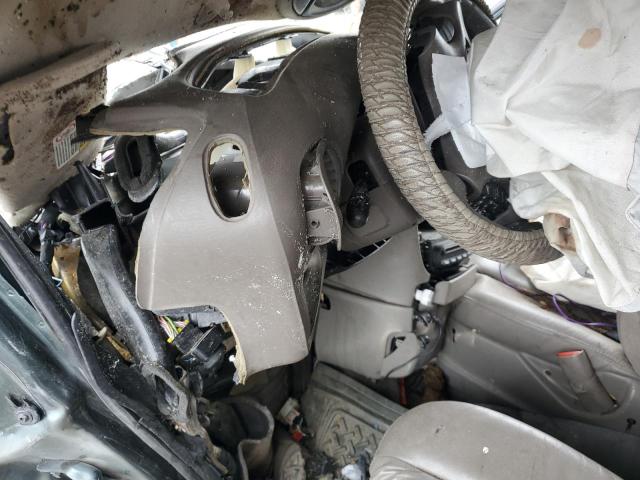 Photo 9 from auction – 2001 CHRYSLER TOWN & COU with VIN 2C8GP64L61R415122