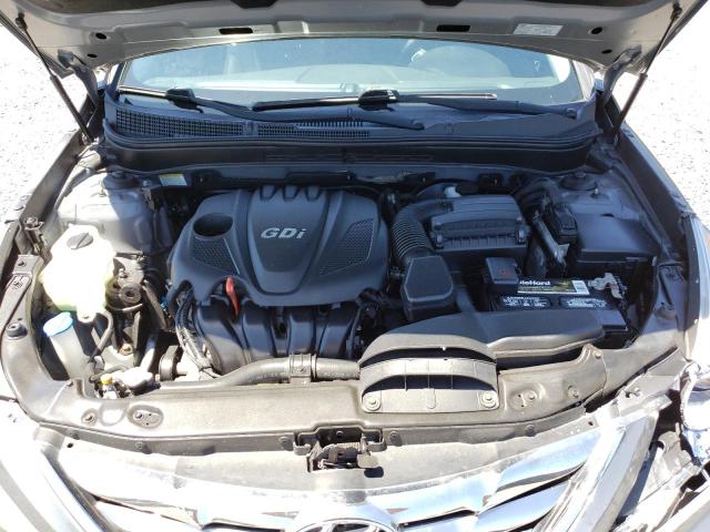 Photo 11 from auction – 2013 HYUNDAI SONATA SE with VIN 5NPEC4AC1DH602007