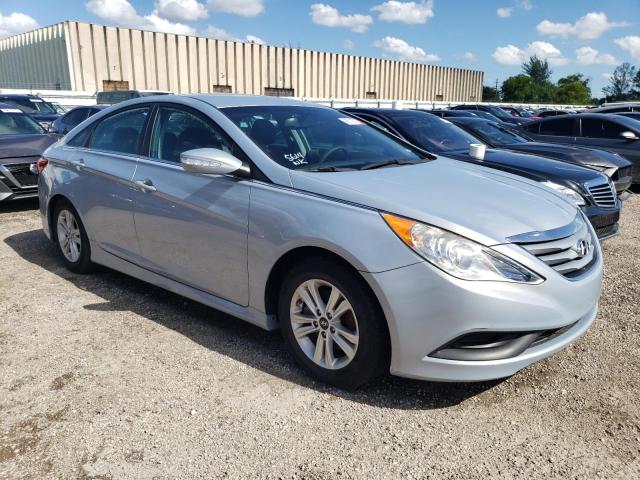 Photo 4 from auction – 2014 HYUNDAI SONATA GLS with VIN 5NPEB4AC7EH859614