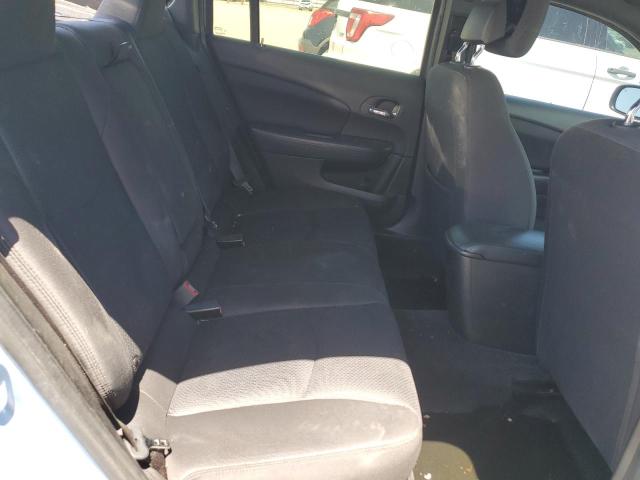 Photo 10 from auction – 2014 CHRYSLER 200 TOURIN with VIN 1C3CCBBG0EN115402