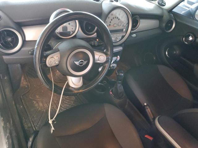 Photo 8 from auction – 2010 MINI COOPER with VIN WMWMF3C56ATZ23427